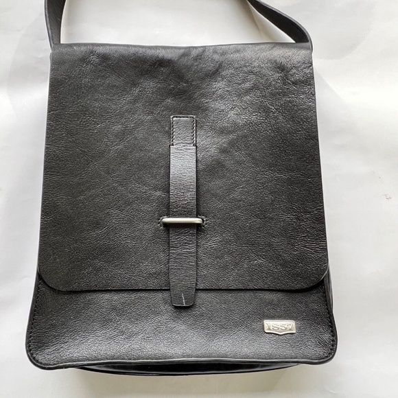 1857 Eighteen57 Bag Black 100% Leather Cross Body Hand Crafted Lined Unisex - Picture 2 of 8